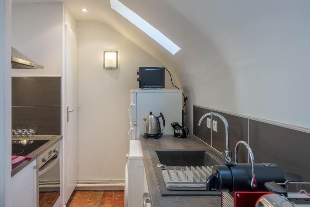 Le Sainte Anne *Studio* Apartment Orleans Bagian luar foto