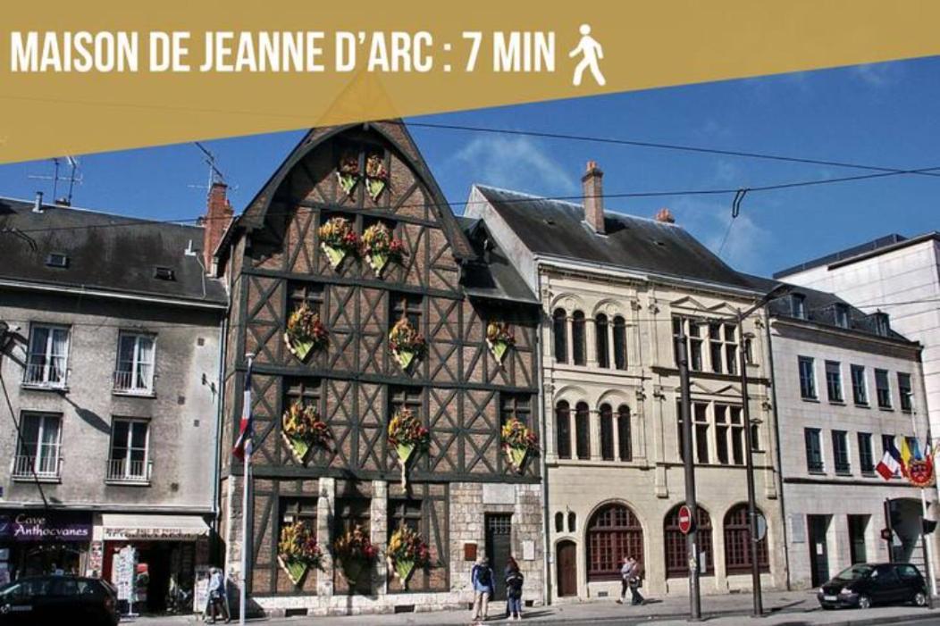 Le Sainte Anne *Studio* Apartment Orleans Bagian luar foto